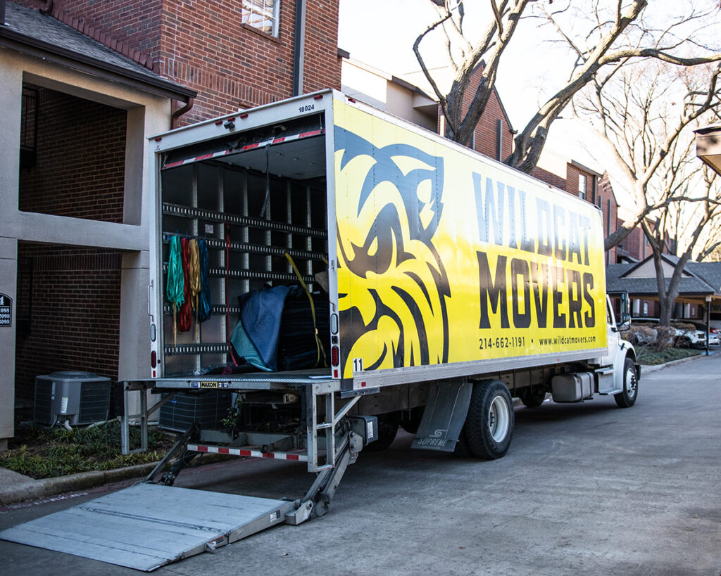 Wildcat 26 foot box truck on a long distance moving job.